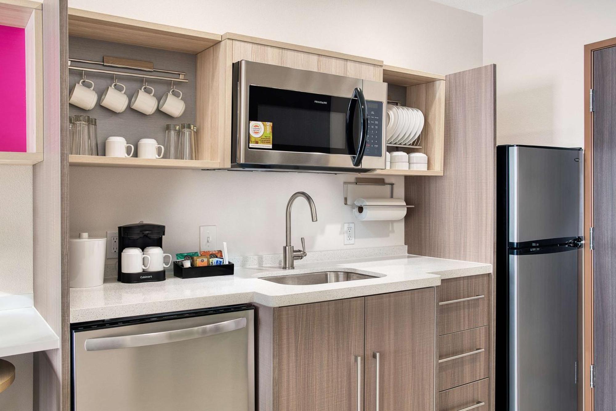 Home2 Suites By Hilton Batesville Extérieur photo