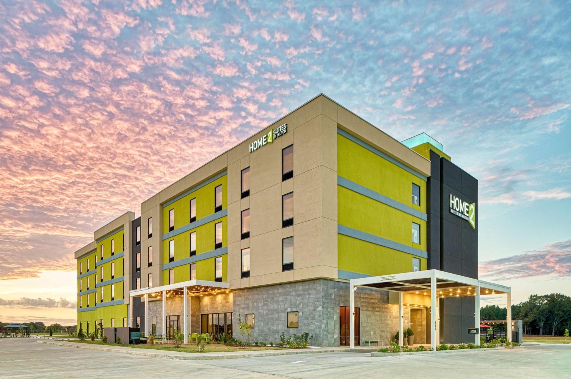 Home2 Suites By Hilton Batesville Extérieur photo