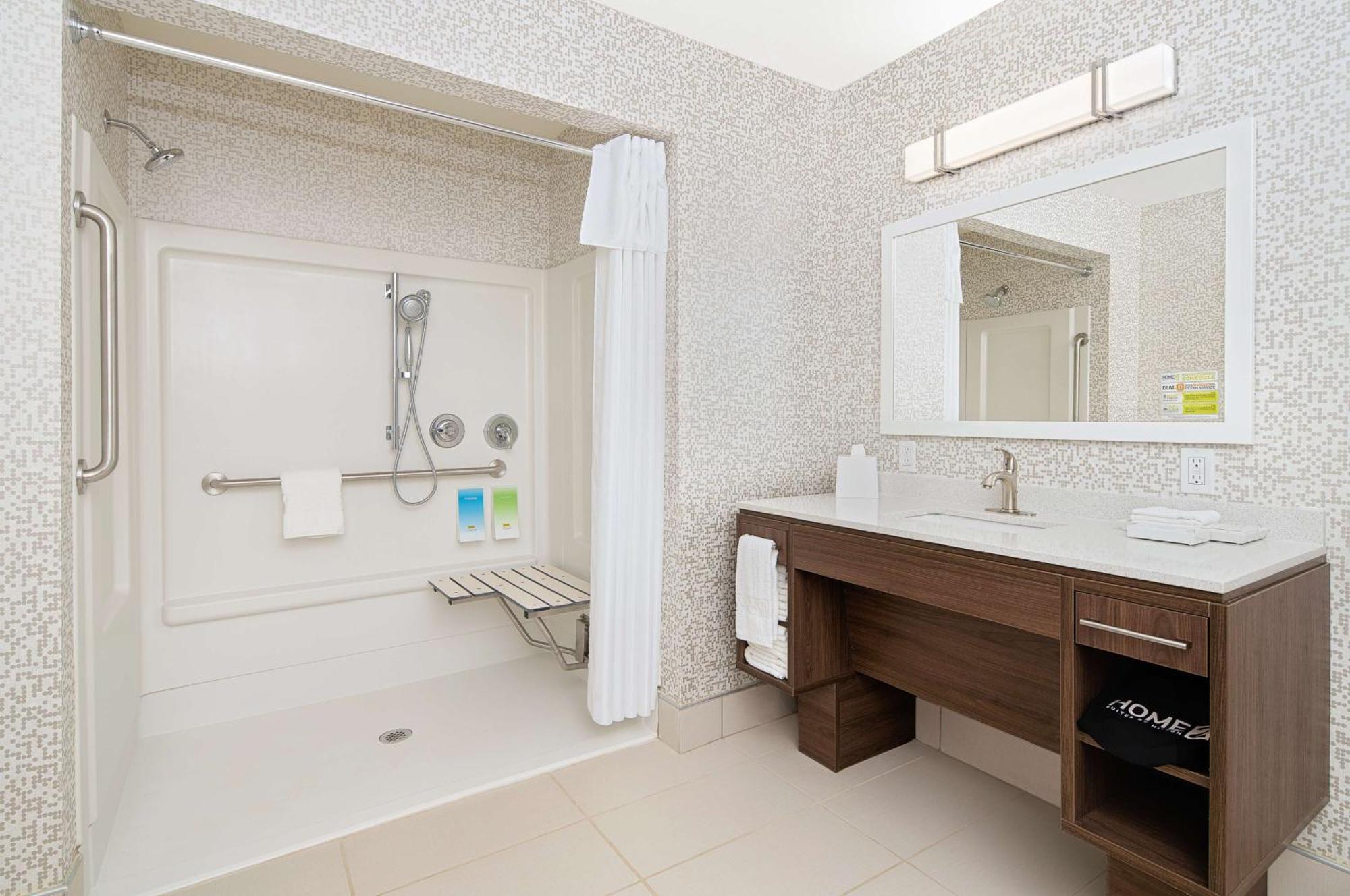 Home2 Suites By Hilton Batesville Extérieur photo